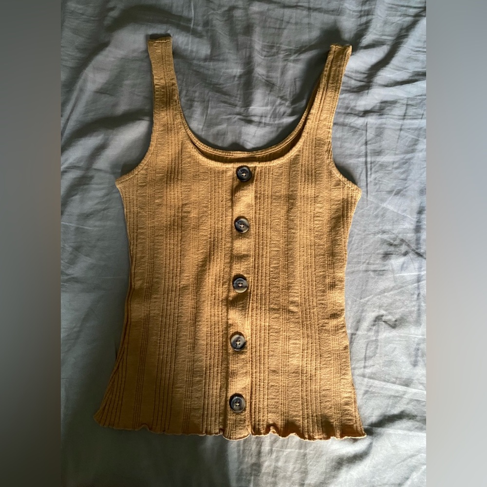 Yellow Aeropostale tank top